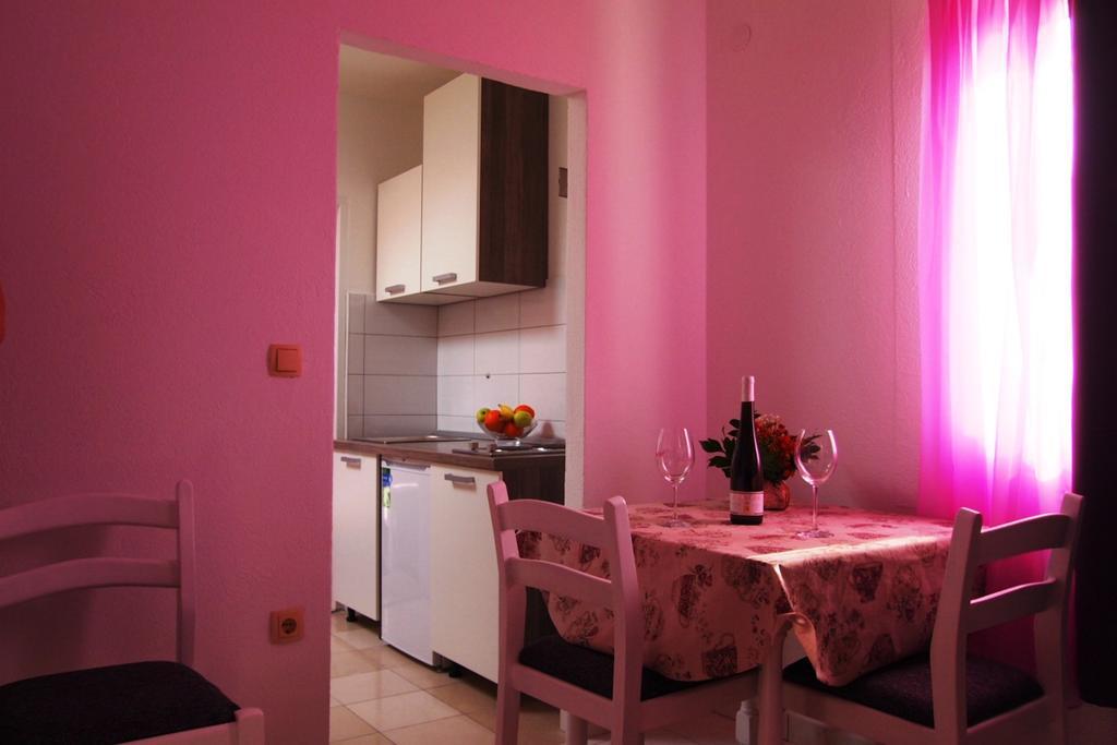 Apartment Old Town Makarska Kamer foto